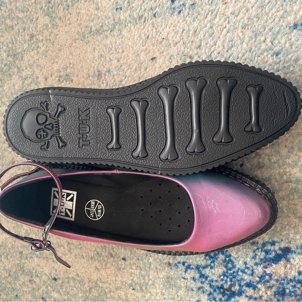TUK purple iridescent flats size 10 - Picture 2 of 4